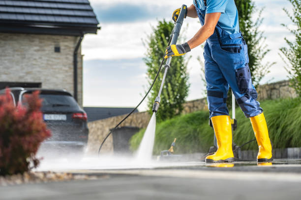Post-Construction Pressure Washing in Stockdale, TX